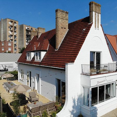 Bonnie'S Beachhouse - Villa Aan Zee เดอปาน ภายนอก รูปภาพ